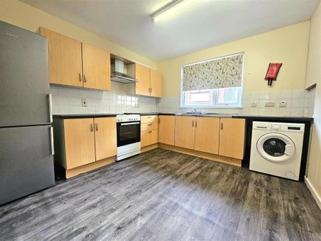 Flat 1, 20 Cliftonville Avenue, Belfast, BT14 6BX - Photo 2