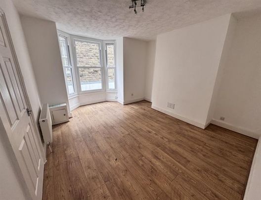 2 Bedroom Apartment To Let - Photo 1