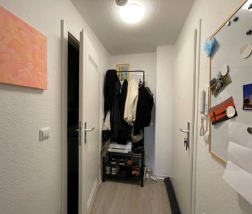 Single-Wohnung mit offener Küche und Balkon (ohne Möbel!) 4.OG (ohn... - Photo 5