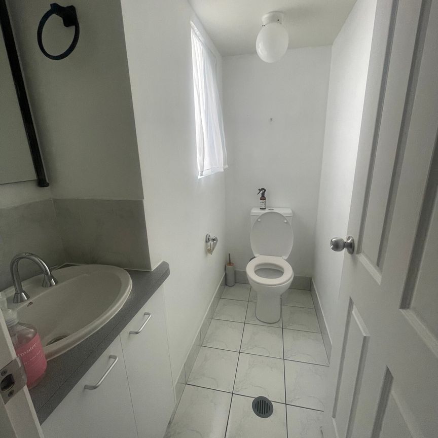 Mooloolaba - Photo 1