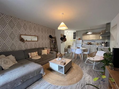 Location Appartement 2 pièces 40m² LIMOGES 87000 - Photo 2