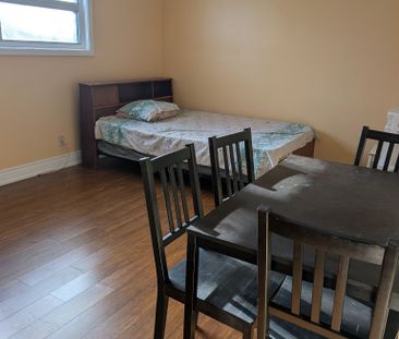 For Lease - 1881 Lawrence Avenue Unit# Upper Floor, Toronto, Ontario - Photo 4