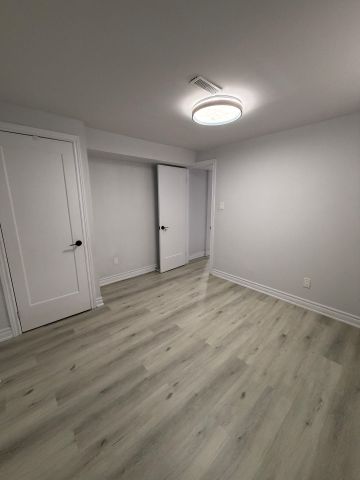 For Lease - 1793 Parkside Drive Unit# Basement, Pickering, Ontario - Photo 2