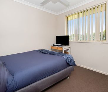 Quality Family Living in Aberglasslyn - Photo 4