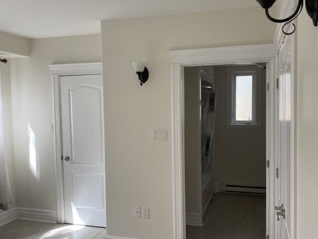 5689 Cunard Street – Trendy 1 BR Apartment Across From Commons Available Now - Photo 5