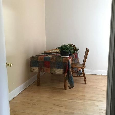 Belle chambre ensoleillée à louer au coeur de Verdun – 10 novembre 2025 - Photo 3