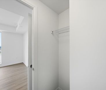 For Lease - 8960 Jane Street Unit# 2015, Vaughan, Ontario - Photo 1