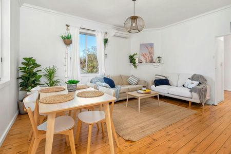 Family Home in Good Location - Photo 3