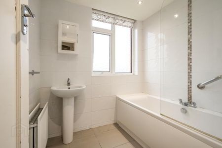 14 Lancedean Road, Belfast, BT6 9QP - Photo 5