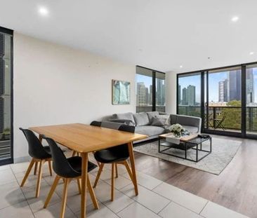 Spacious 2 bedroom – FULLY FURNISHED! - Photo 6