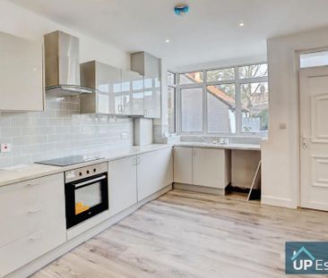 3 bedroom detached house to rent - Photo 6