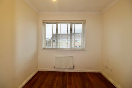 Kedleston Road, Park Farm, Peterborough - Photo 3