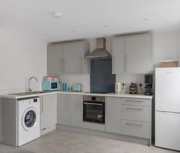 1 bedroom flat to rent - Photo 6