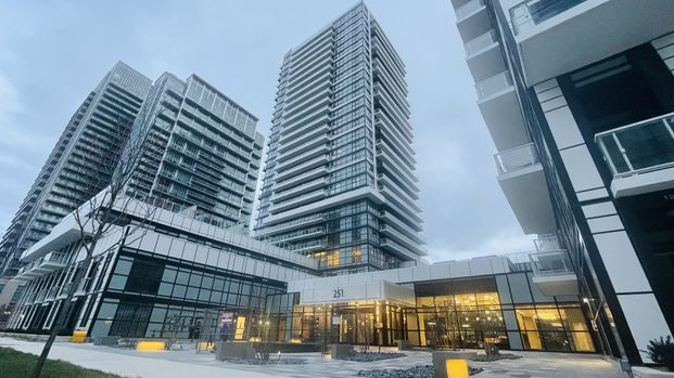 For Lease - 251 Manitoba Street Unit# 2601, Toronto, Ontario - Photo 1