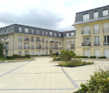 Location Appartement 1 pièce 32m² FONTAINEBLEAU 77300 - Photo 6