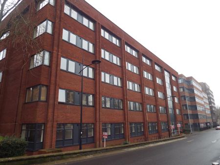 2 bedroom apartment to rent - Photo 4