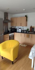 2 bedroom apartment to rent - Photo 3