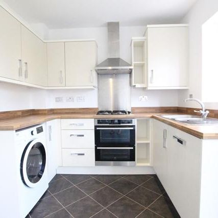 2 bedroom semi-detached house to rent - Photo 1