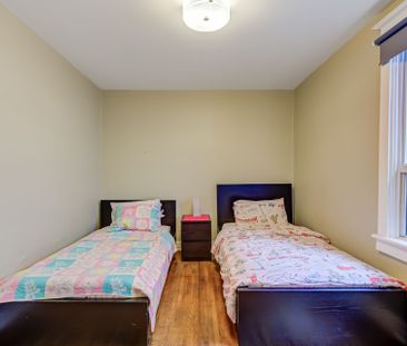 For Lease - 145 Kingston Road, Toronto, Ontario - Photo 2