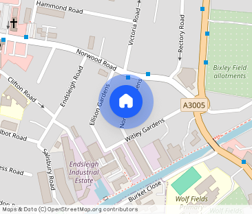 Norwood Gardens, Southall - Photo 1