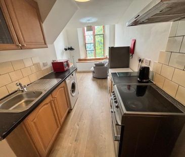 2 bedroom apartment to rent - Photo 5