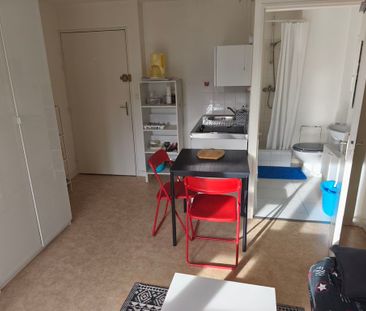 Location Appartement 1 pièce Meublé 18m² BREST 29200 - Photo 1