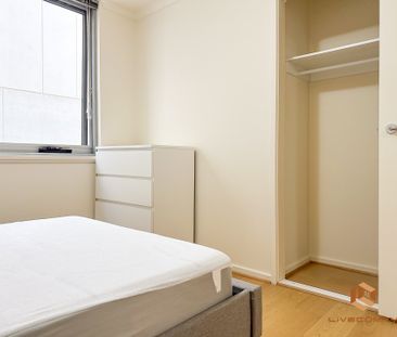 West Melbourne - Photo 6