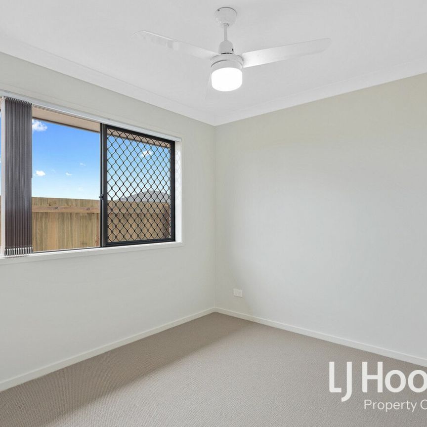 Spacious Family Living in Yarrabilba! - Photo 1