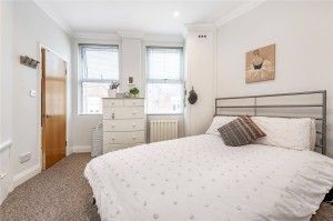 Bedford Hill, London, SW12 - Photo 3