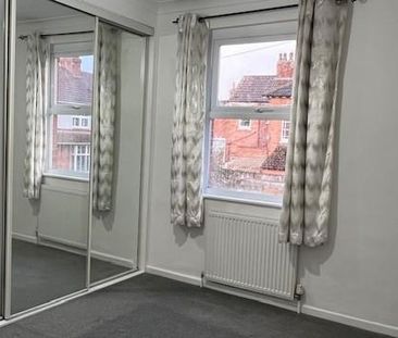 2 bedroom maisonette to rent - Photo 5