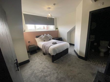 Warrels Place (Room 5), Bramley, Leeds - Photo 5