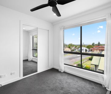 1/5 May Street, Mayfield NSW 2304 - Townhouse For Rent | Domain - Photo 2
