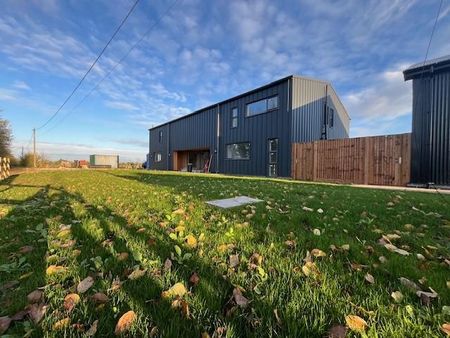 5 bedroom property to rent - Photo 3