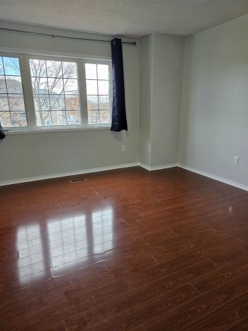 For Lease - 20 Whiteface Crescent, Brampton, Ontario - Photo 4