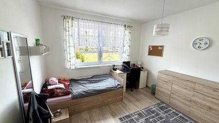 Pronájem bytu 3+kk 82 m² - Fotografie 2