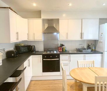 Mount Road Room 1 - Photo 2