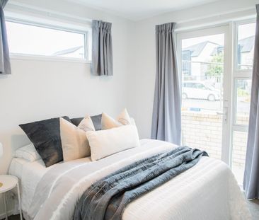 3/3 Karoro Court Hobsonville - Kokowai - Photo 1