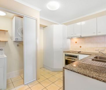 11/55 Harries Road, Coorparoo. - Photo 6