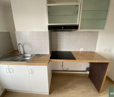 Location Appartement 2 pièces 38m² VILLE D AVRAY 92410 - Photo 3