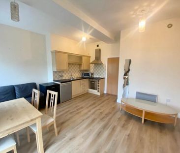 Burley Wood Court, Burley, Leeds - Photo 3