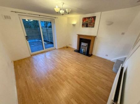 Lay Gardens, Leamington Spa, CV31 - Photo 2