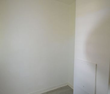 Location Appartement 4 pièces 89m² NANTERRE 92000 - Photo 5