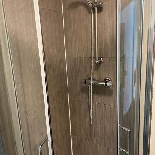 5 bedroom flat share to rent - Photo 1