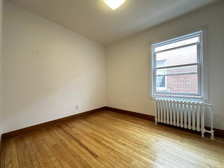 2490 Rue Sherbrooke Est, #2 - Photo 3