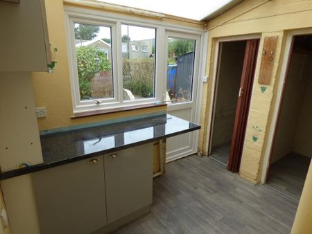 3 bedroom house to rent - Photo 3