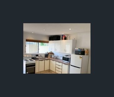 Two Bedroom Unit in Southport - Photo 4