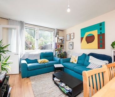2 double bedroom house with garden, Pennymoor Walk, London, W9 3DT - Photo 4