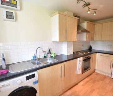 2 bedroom Cluster Home - GRESLEY CLOSE, WELWYN GARDEN CITY - Photo 1