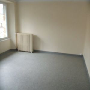 Location Appartement 1 pièce 26m² COUTANCES 50200 - Photo 2