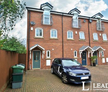 3 bedroom town house to rent Franklin Mews, Northwich, CW9 - Photo 3